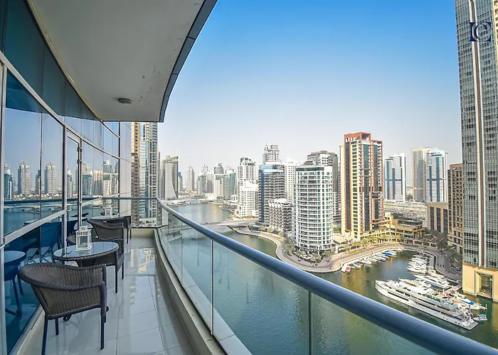 Luxury Escapes - 1Br Home With Stunning Marina View - Bay Central Marina